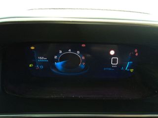 Peugeot 2008 1.2 PureTech 100 Allure Pack