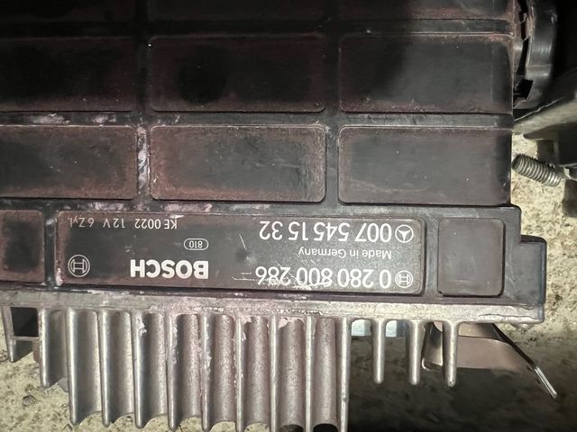 Relés y centralitas Mercedes W124 - Variados