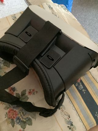 Gafas de realidad virtual VR BOX y mando