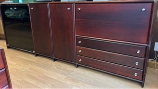 Conjunto despacho Biok por Nestor Basterretxea