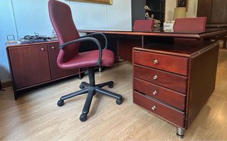 Conjunto despacho Biok por Nestor Basterretxea