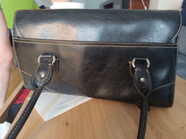 Bolso negro elegante
