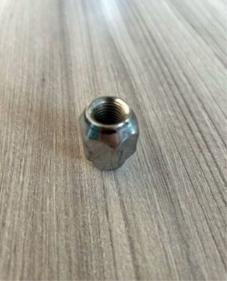Tuercas para ruedas de coches Toyota 