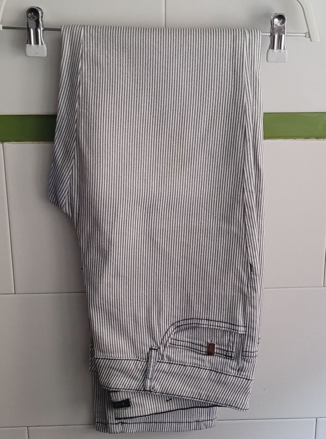 Pantalón verano rayas azules Tintoretto 38