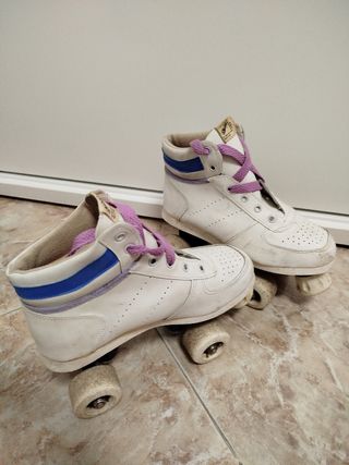 Patines Roller Blancos Años 80. Talla 37