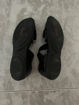 Sandalias Camper negras