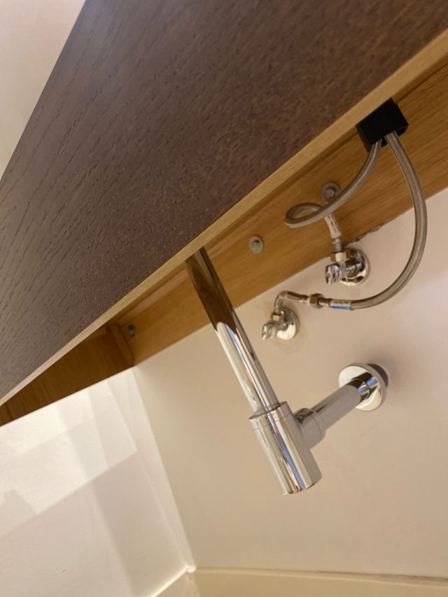 Lavabo sobre encimera + grifo