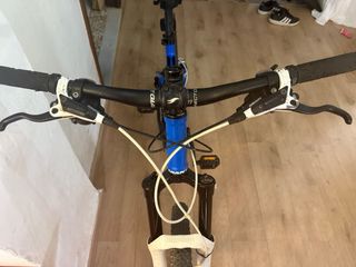 Bicicleta Giant doble suspensión