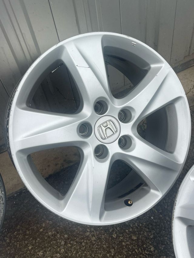 Llantas Honda Accord 17" - 4 unidades