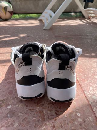 Zapatillas Jordan Luka 1 - Naranja y Blanco