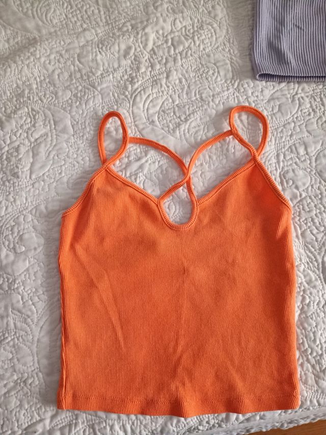 3 tops - azul, naranja, morado