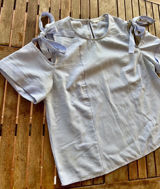 Blusa rayas hombros descubiertos XS
