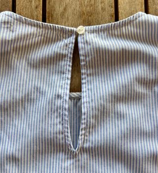 Blusa rayas hombros descubiertos XS