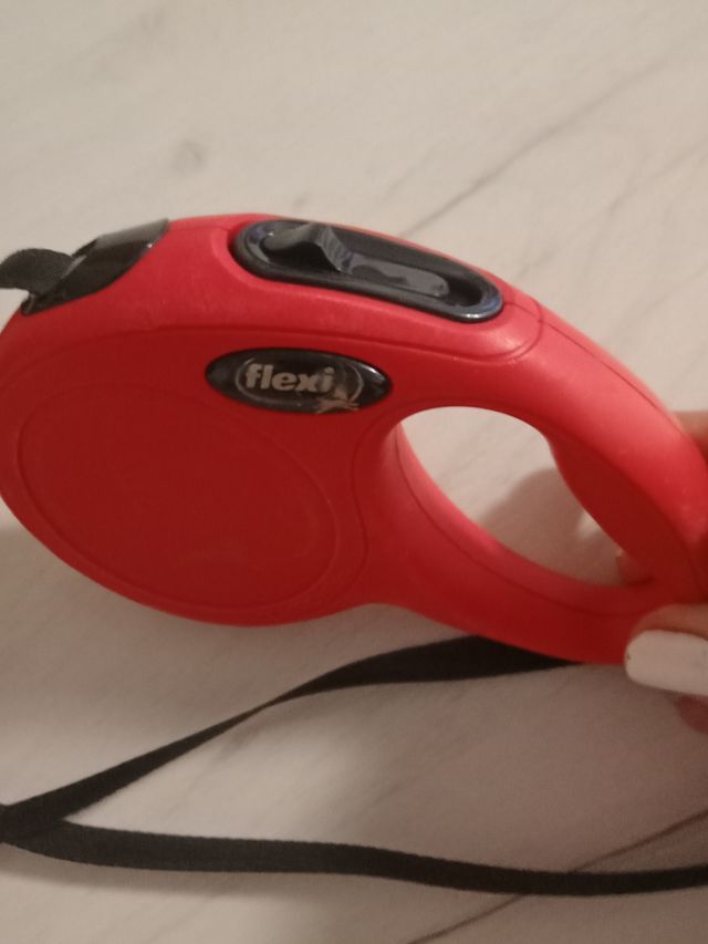 Flexi Correa extensible roja