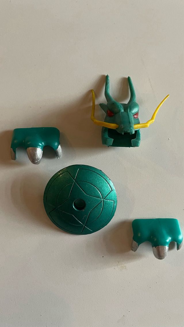 Dragone V1-SAINT SEYIA: Action Figure e 4 Parti