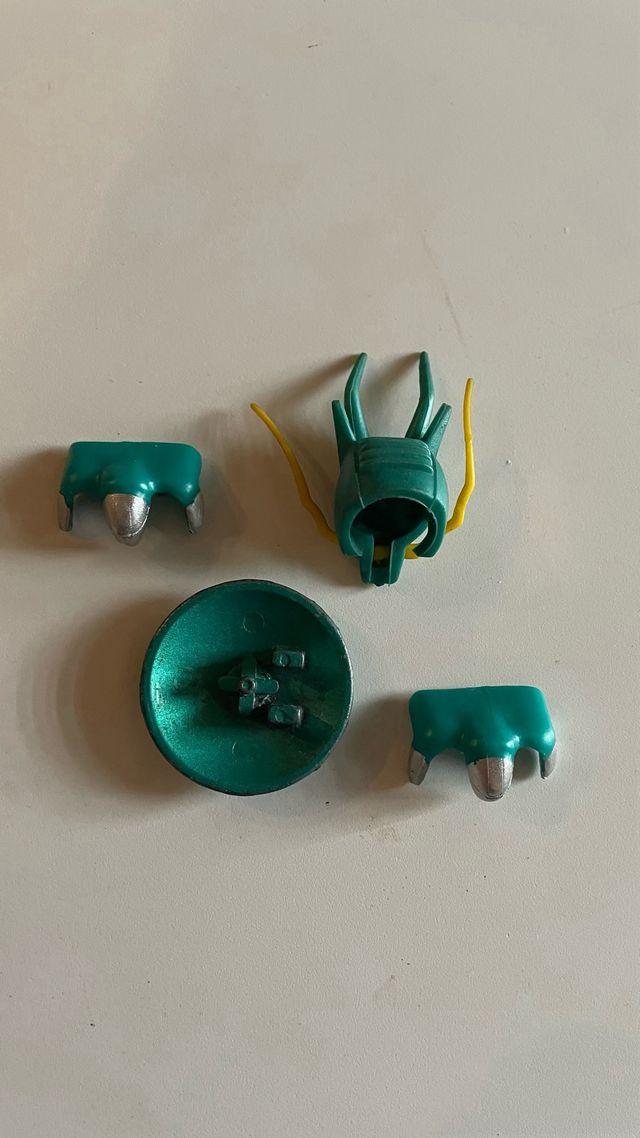 Dragone V1-SAINT SEYIA: Action Figure e 4 Parti