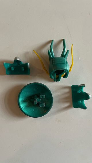 Dragone V1-SAINT SEYIA: Action Figure e 4 Parti