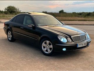 Mercedes-Benz E 350  2005