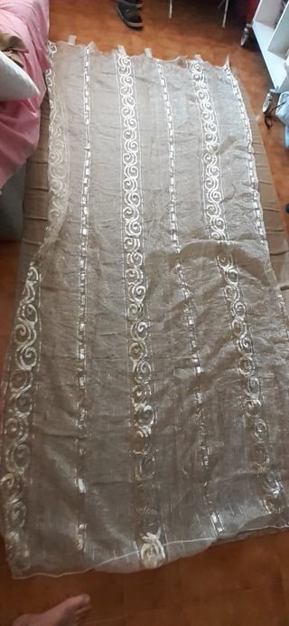 Tende beige in satin - 6+3 bastoni