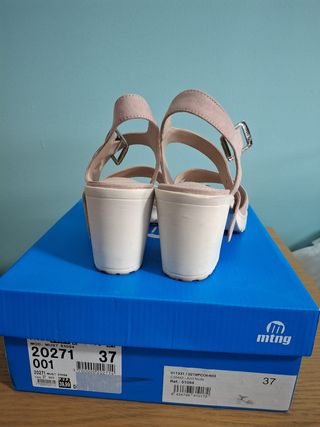 Sandalias Mustang rosa 37