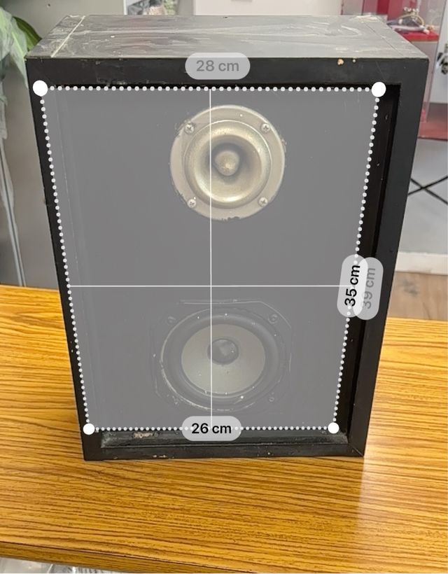 Altavoces vintage negros