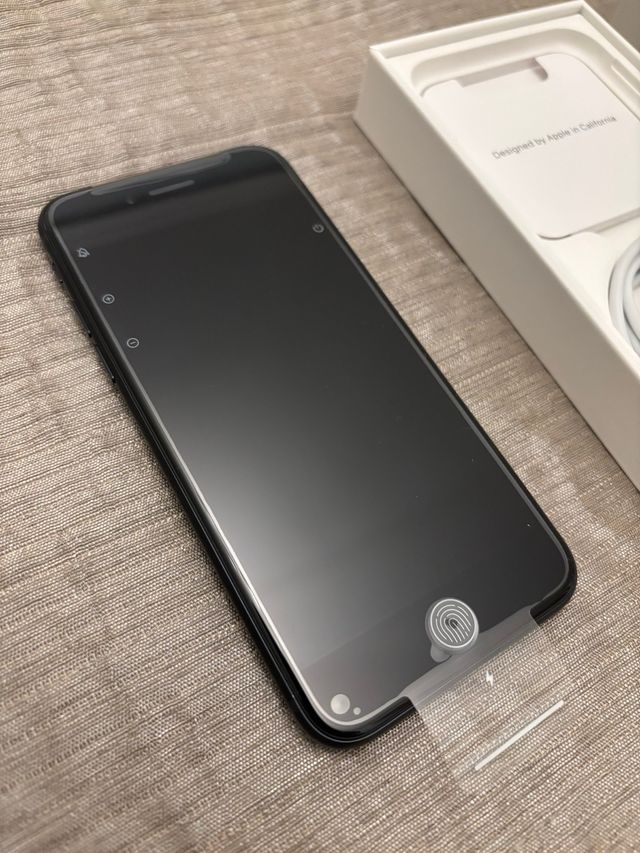 iPhone SE 2022 negro (midnight) 64gb