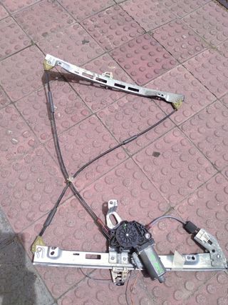 Elevalunas eléctrico coche 206 derecho tres puerta