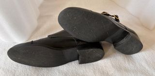 Zapatos negros hebilla italianos. Unisex