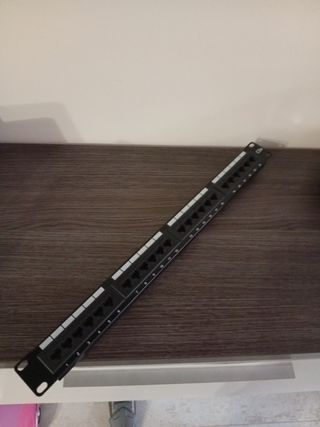 Patch Panel Aiten 24 puertos Cat.5e