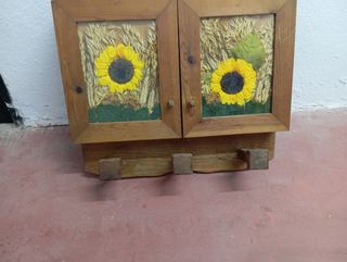 Mueble cuelgallaves para diferencial de luz