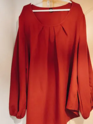 Blusa roja tallas 44-52