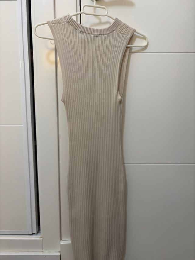 Vestido Bershka beige - Talla S