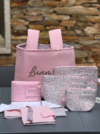 Conjunto bebé personalizado.