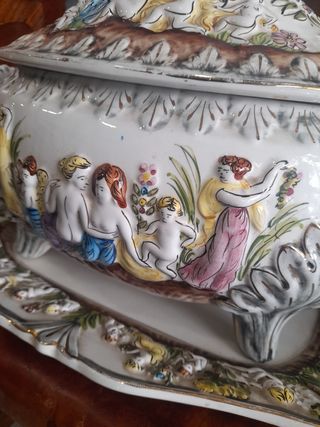Sopera vintage porcelana