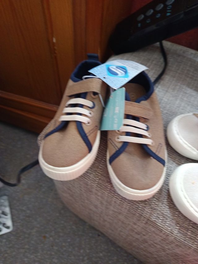 Zapatillas Obaibi niño marrón, talla 24