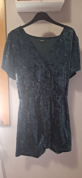 Monos cortos impecables