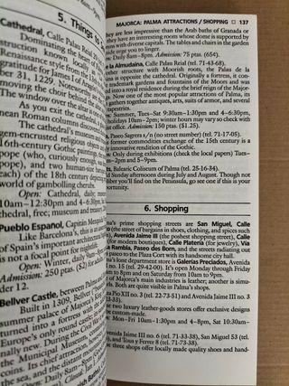 Frommer's comprehensive travel guide. Barcelona 92