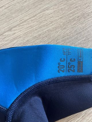 Neopreno niño Olaian talla 4 años.