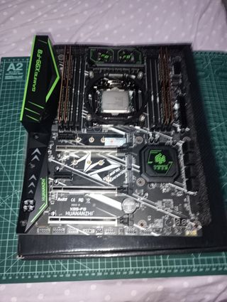 Placa base Huananzhi X99-F8 + 32GB RAM