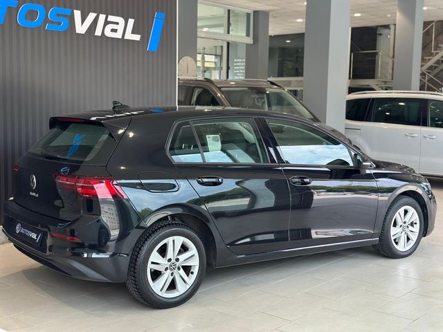 Volkswagen Golf 8 2.0 tdi 115cv 