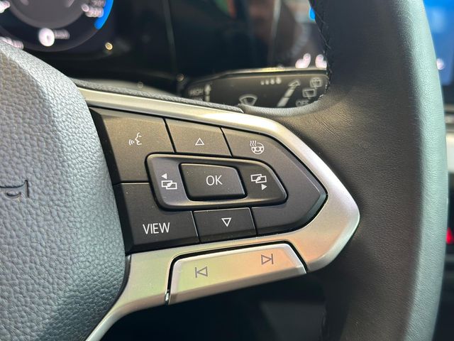 Volkswagen Golf 8 2.0 tdi 115cv 