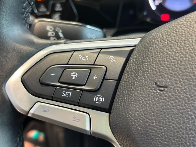 Volkswagen Golf 8 2.0 tdi 115cv 