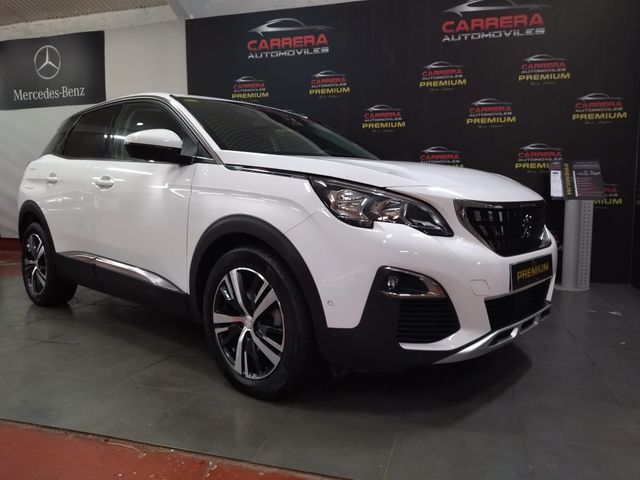 FLAMANTE Peugeot 3008  HDI 130 C.V 2018