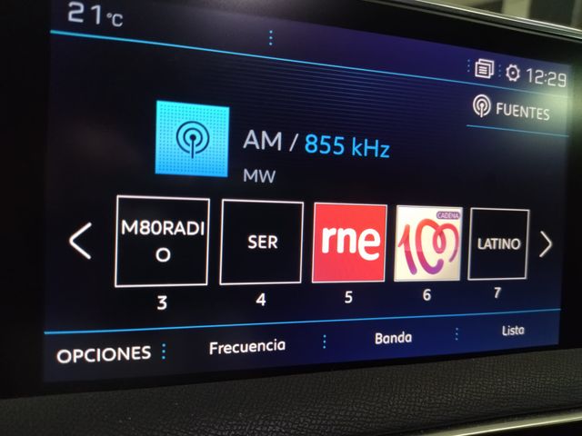 FLAMANTE Peugeot 3008  HDI 130 C.V 2018