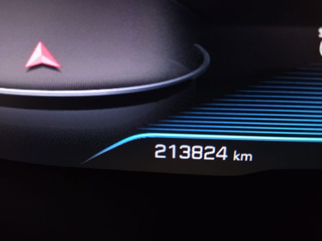 FLAMANTE Peugeot 3008  HDI 130 C.V 2018