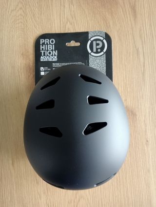 Casco Prohibition Skate/Bike - Negro