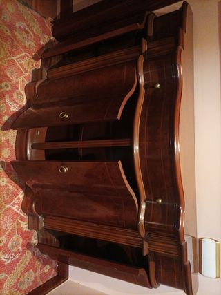 Mueble recibidor madera de raíz clásico