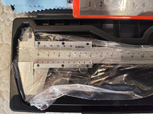 Calibre o Pie de rey SpurTar 150mm