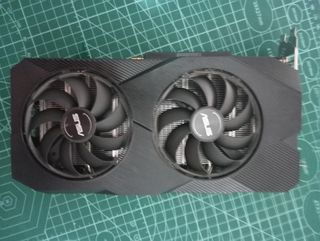 Tarjeta gráfica ASUS RTX 2060 6GB