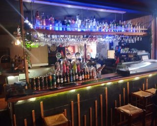 TRASPASO   BAR ZONA AVENIDA JAIME